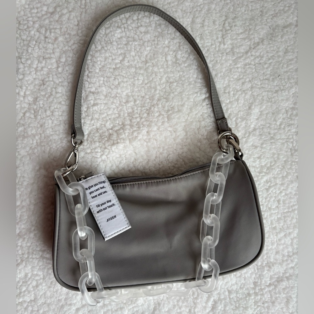 Nieeh (Korean brand) Grey Nylon Envelope Shoulder Bag - Clear Chain